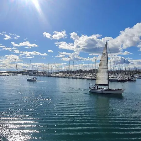 Avec Balcon, Vue Mer, Piscine, Parking Apartmán Agde