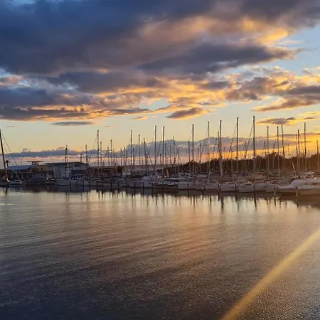 Avec Balcon, Vue Mer, Piscine, Parking Apartmán Agde