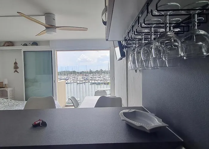 Avec Balcon, Vue Mer, Piscine, Parking شقة